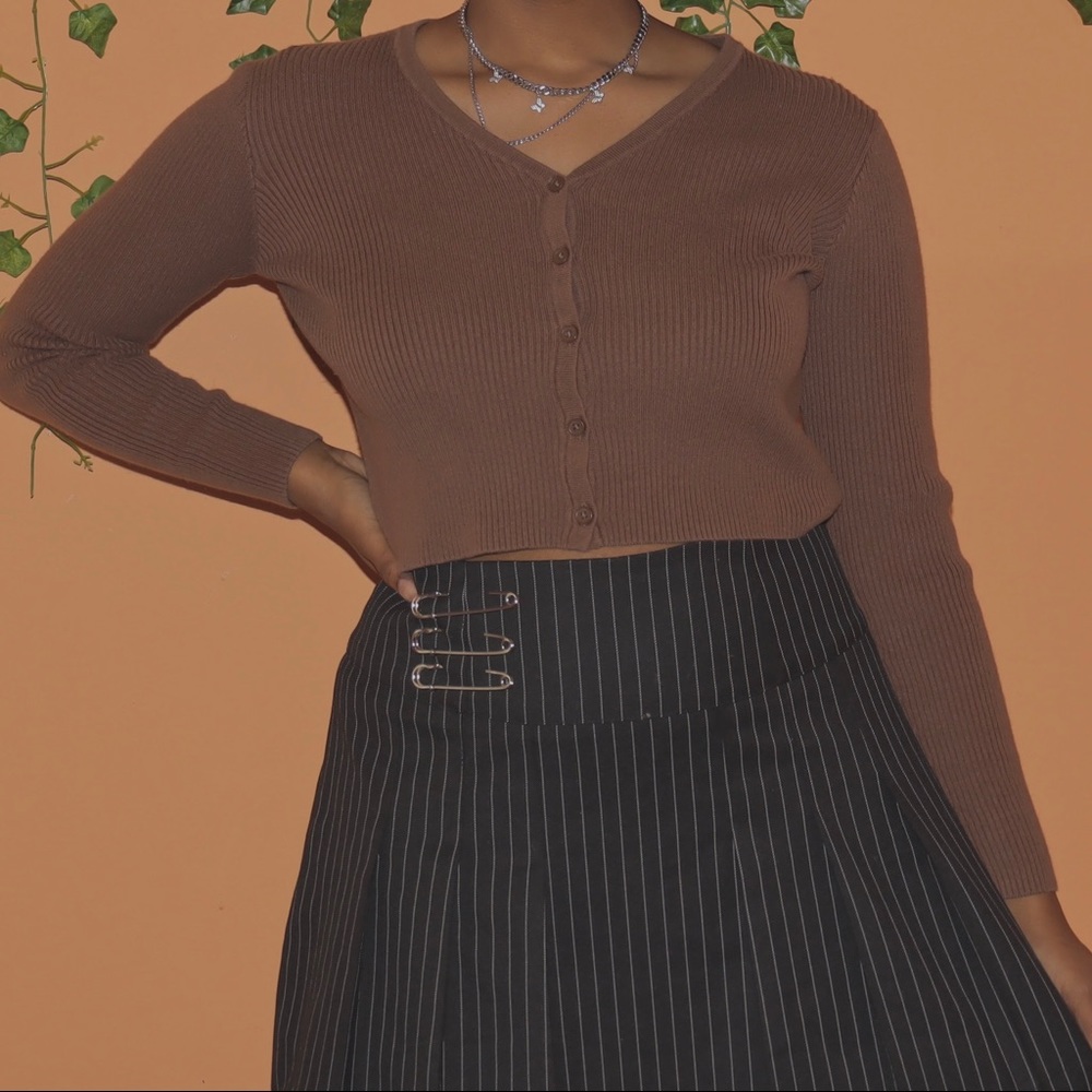 Brandy Melville j galt cropped brown cardigan sweater top